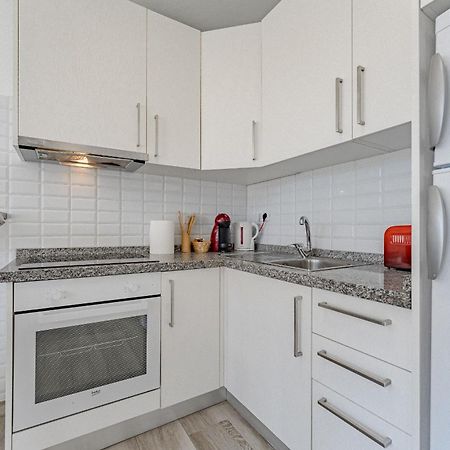 Primavera Tranquil Retreat 2-Bedroom Apartment With Balcony, Garden View & Fiber Wifi Арона Екстериор снимка